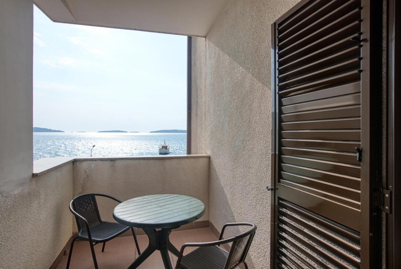 Apartments By The Sea Brodarica, Sibenik - 13615 Exterior photo